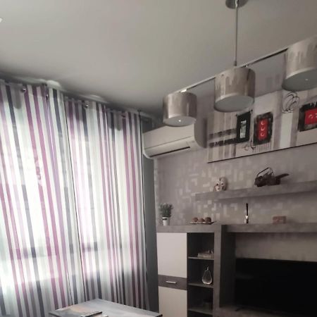 Apartamento Angustias plaza parking privada incluida Alcalá la Real Exterior foto